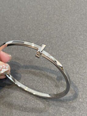 Tiffany & Co Classic T1 Bracelets Women